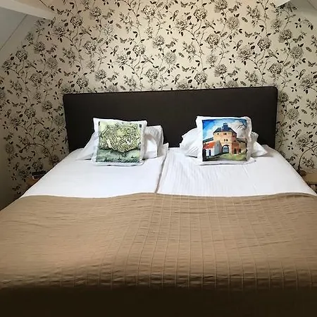 De Stadsboerderij *