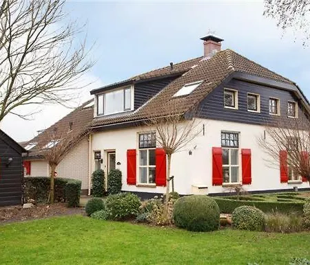De Stadsboerderij *