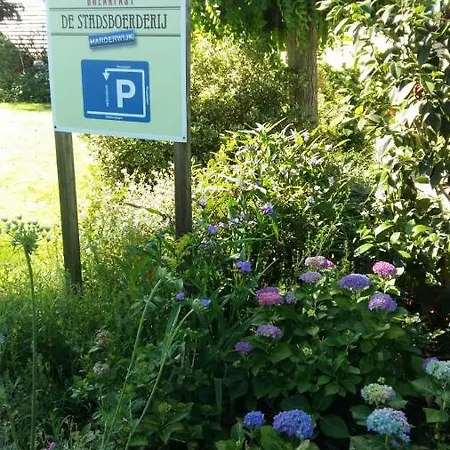 De Stadsboerderij Хардервейк